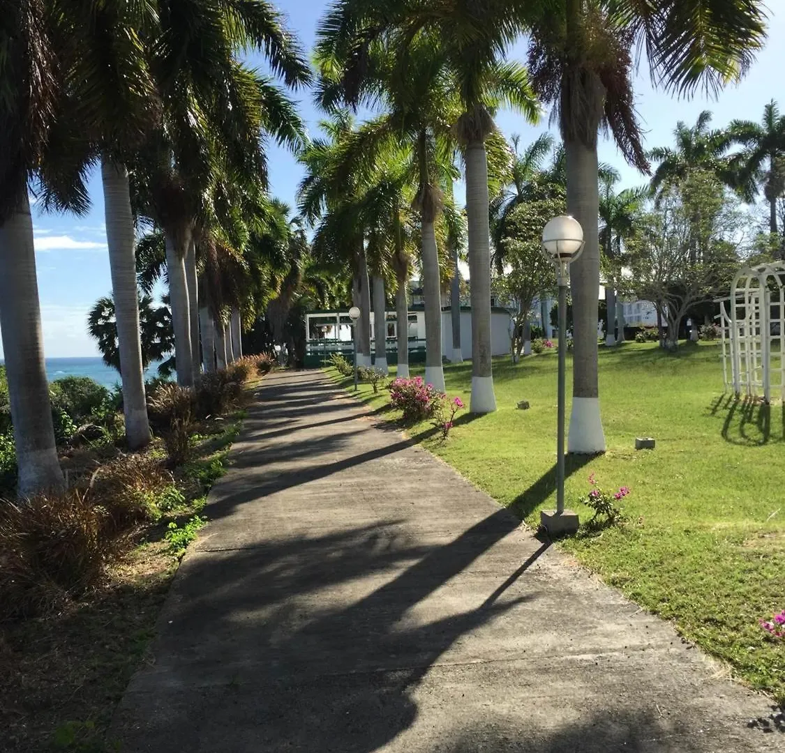Seacastles At My House Your House Montego Bay Jamaïque